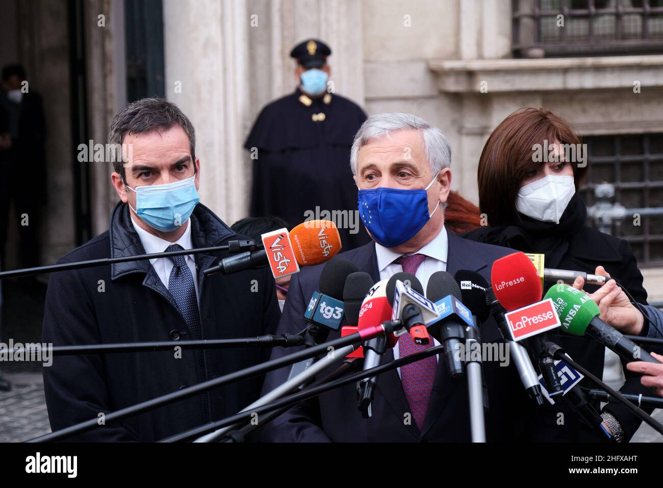 Mauro Scrobogna /LaPresse April 16, 2021&#xa0; Rom, Italien Politik Palazzo Chigi - Regierung - Erholung auf dem Foto: Die Forza Italia-Delegation mit Antonio Tajani, Annamaria Bernini und Roberto Occhiuto nach dem Treffen mit Präsident Draghi zum Thema Erholung und Wiedereröffnung Stockfoto