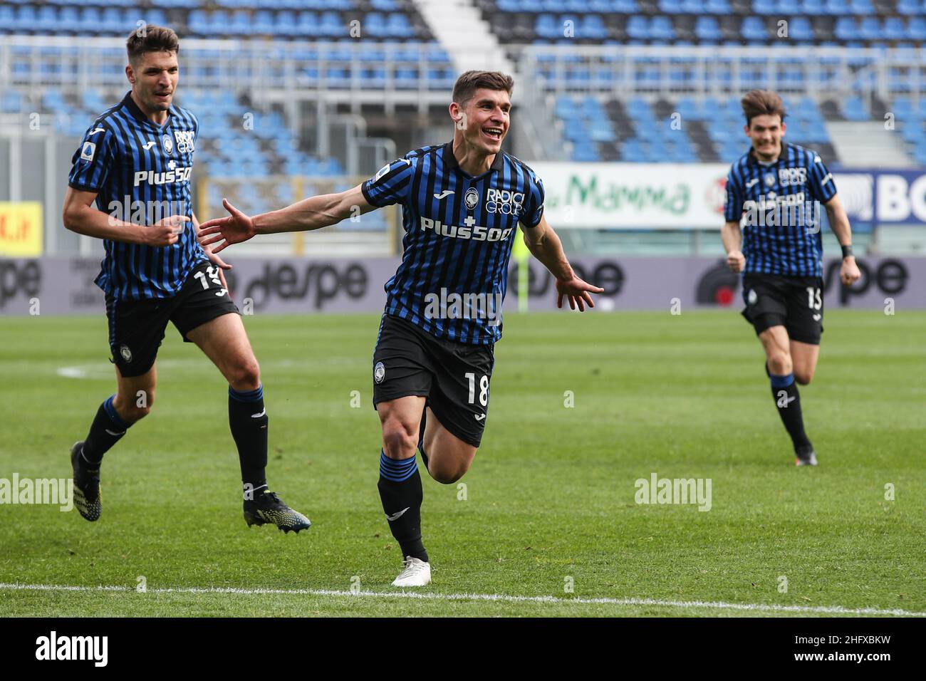 Stefano Nicoli/LaPresse 18-04-2021 Sport Soccer Atalanta vs Juventus Serie A Tim 2020/2021 Gewiss Stadion im Bild Ruslan Malinovskyj feiert nach dem Tor Stockfoto