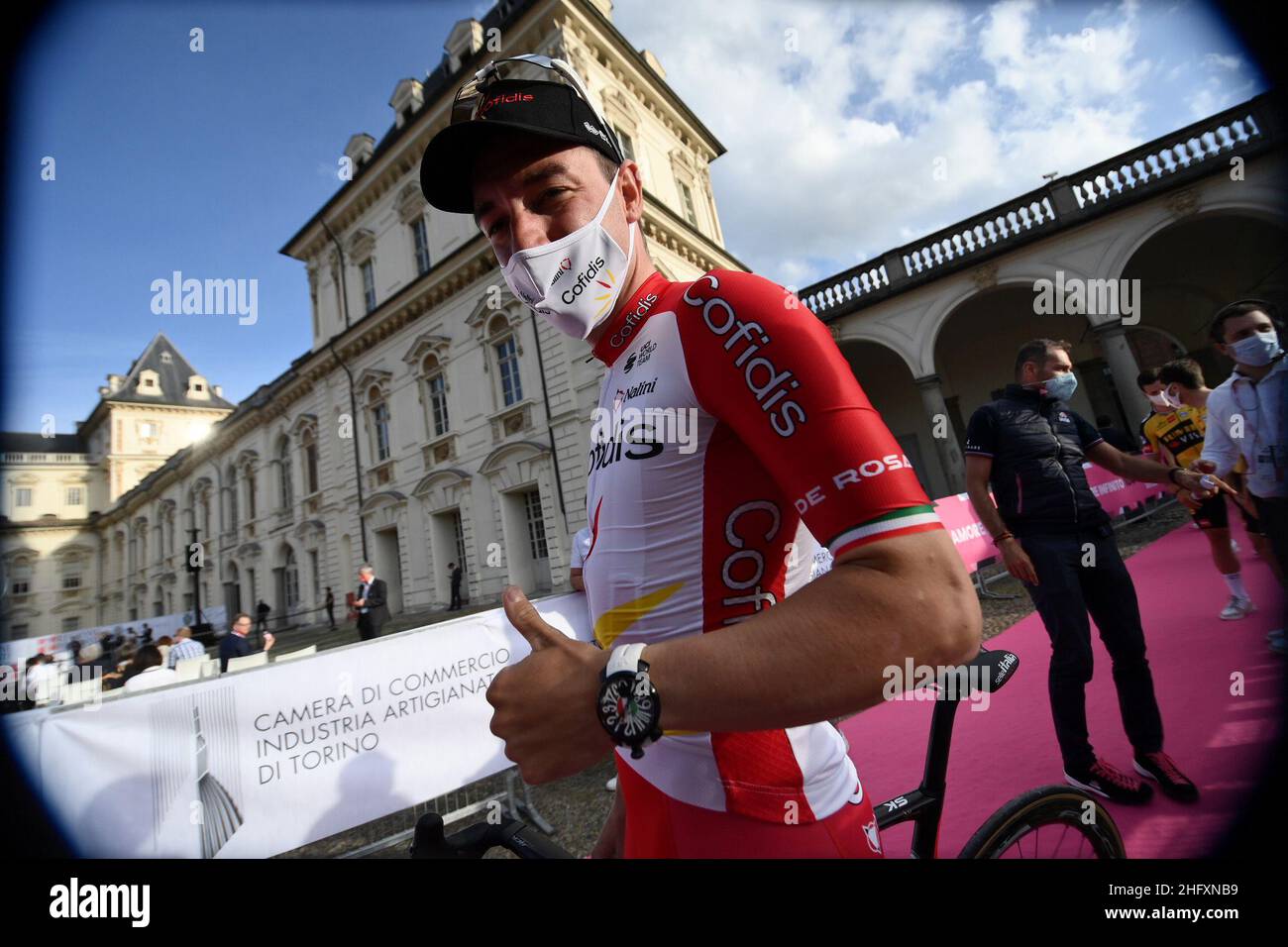 Gian Mattia D'Alberto/LaPresse 06. Mai 2021 Turin (Italien) Sport Cycling Giro d'Italia 2021 - Ausgabe 104th - Teampräsentation auf Schloss Valentino im Bild: Elia Viviani Stockfoto
