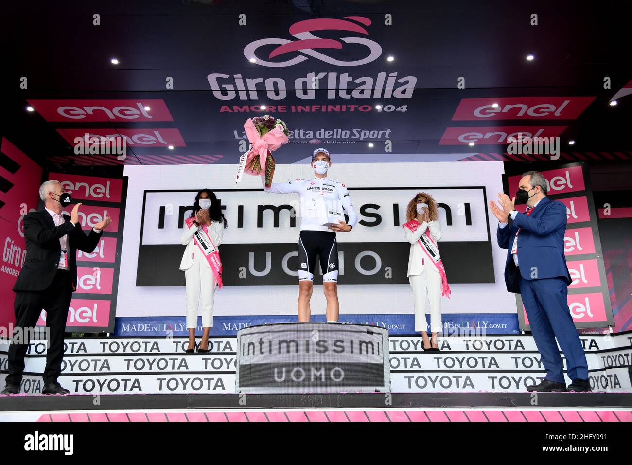 Foto Gian Mattia D'Alberto/LaPresse 12 maggio 2021 Cattolica, Italia Sport Cicismo Giro d'Italia 2021 - edizione 104 - Tappa 5 - Da Modena a Cattolica (km 177) Nella foto: VALTER Attila (HUN) (GROUPAMA - FDJ) maglia bianca Foto Gian Mattia D'Alberto/LaPresse 12. Mai 2021 Cattolica, Italien Sport Radfahren Giro d'Italia 2021 - Ausgabe 104th - Etappe 5 - von Modena nach Cattolica im Bild: VALTER Attila (HUN) (GROUPAMA - FDJ) Stockfoto