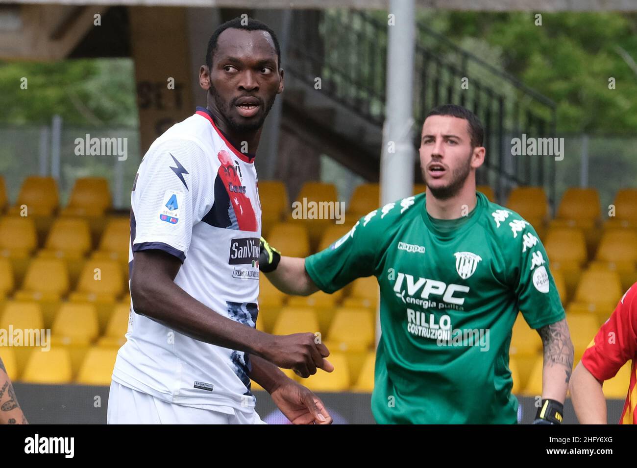 Alessandro Garofalo/LaPresse 16. Mai 2021 Benevento, Italien Sportfußball Benevento vs Crotone - Ital Football Championship League A Tim 2020/2021 - Vigorito Stadium. Im Bild: Simy Crotone Stockfoto