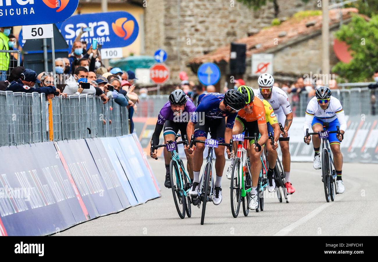 Foto LaPresse/Alessandro Garofalo 20 maggio 2021 Sport Cicismo Giro d'Italia 2021 – Giro E Nella foto: Tappa 12 da Pontassieve a Bagno di Romagna Foto LaPresse/Alessandro Garofalo 20. Mai 2021 Sport Cycling Giro d'Italia 2021 – Giro E im Bild: Etappe 12 von Pontassieve nach Bagno di Romagna Stockfoto