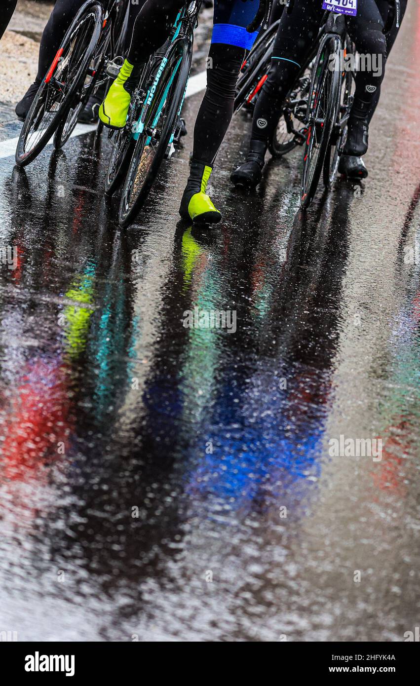 Foto LaPresse/Alessandro Garofalo 24 Maggio 2021 Sport Ciclismo Giro d'Italia 2021 – Giro E - Nella foto: Tappa 16 Canazei - Cortina D’Ampezzo nella foto LaPresse/Alessandro Garofalo 24. Mai 2021 Sport Cycling Giro d'Italia 2021 – Giro E - im Bild: Sechzehnte Etappe Canazei - Cortina D’Ampezzo Stockfoto