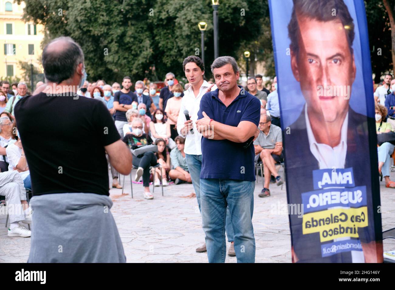 Mauro Scrobogna /LaPresse 01. September 2021 Rom, Italien Politik Wahlkampf Verwaltungswahlen - Calenda-Kandidat für den Bürgermeister von Rom auf dem Foto: Der Leiter der Aktion Carlo Calenda auf der Piazza Re di Roma während seines Wahlkampfs als Kandidat für den Bürgermeister der Gemeinde Rom Stockfoto