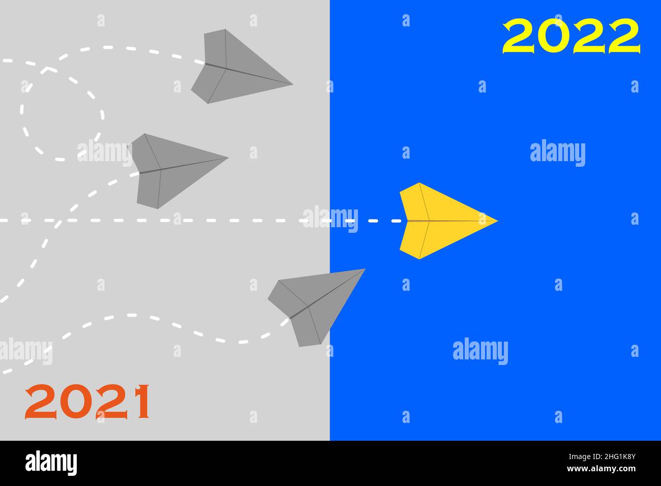Vier Papierflugzeuge fliegen von 2021 bis 2022. Symbol für Erfolg, Erfolg, erfolgreiche Strategie, Nachhaltigkeit. Stockfoto