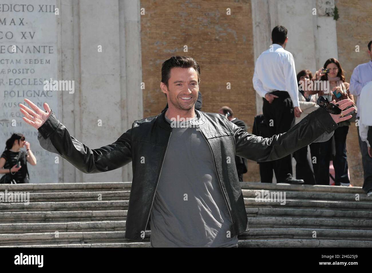 Hugh Jackman entdeckte in Rom die Werbung für seinen neuen Film 'X-Men Origins: Wolverine'. Stockfoto