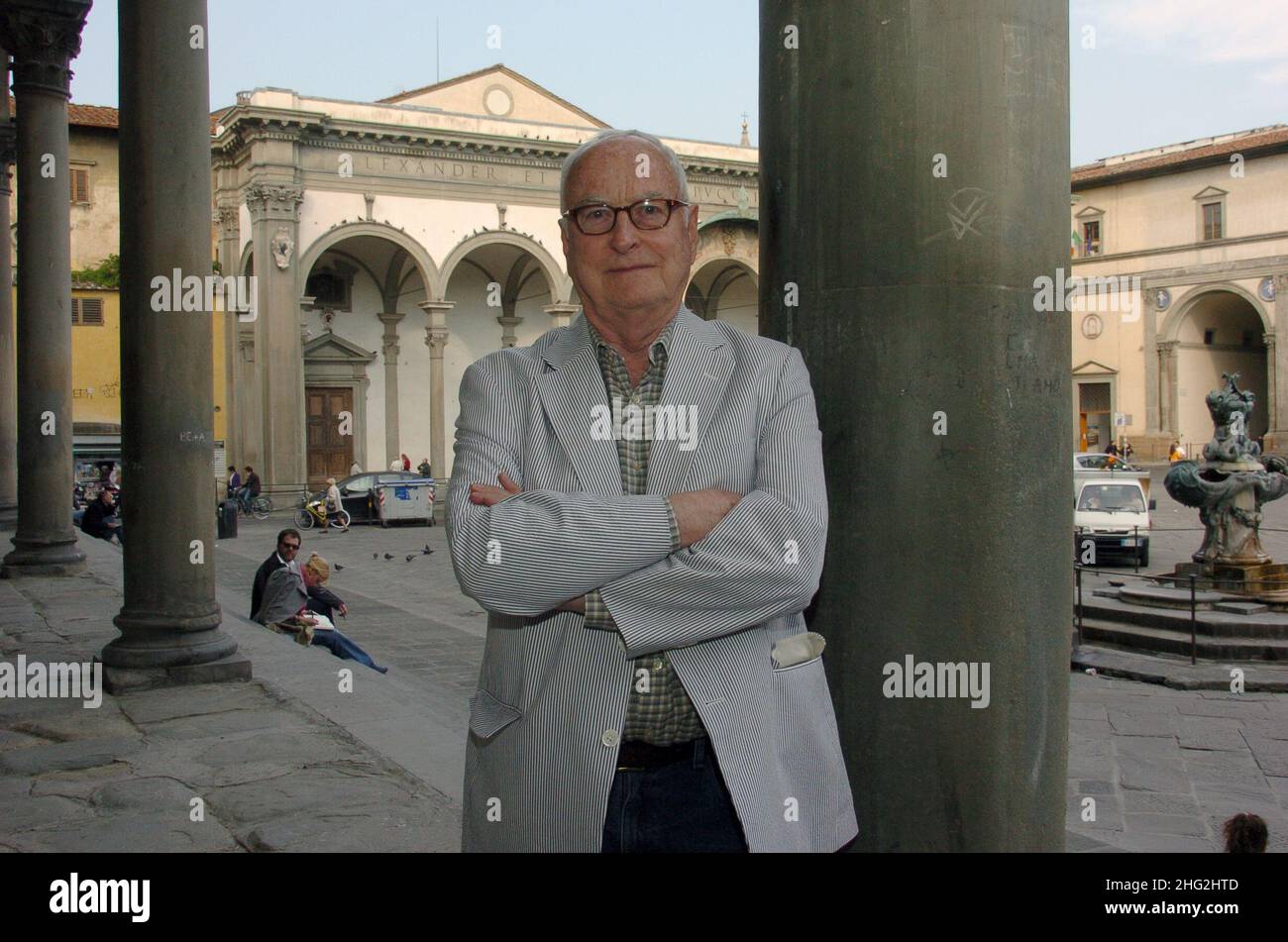 Der amerikanische Filmregisseur James Ivory posiert für Fotografien in Florenz, Italien. Stockfoto