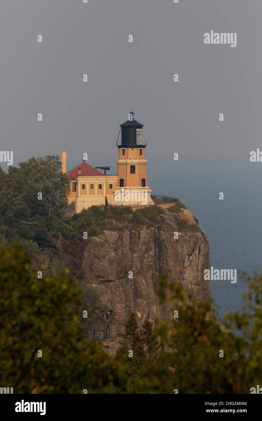 Der berühmte Split Rock Leuchtturm überblickt Minnesota's Lake Superior. Stockfoto