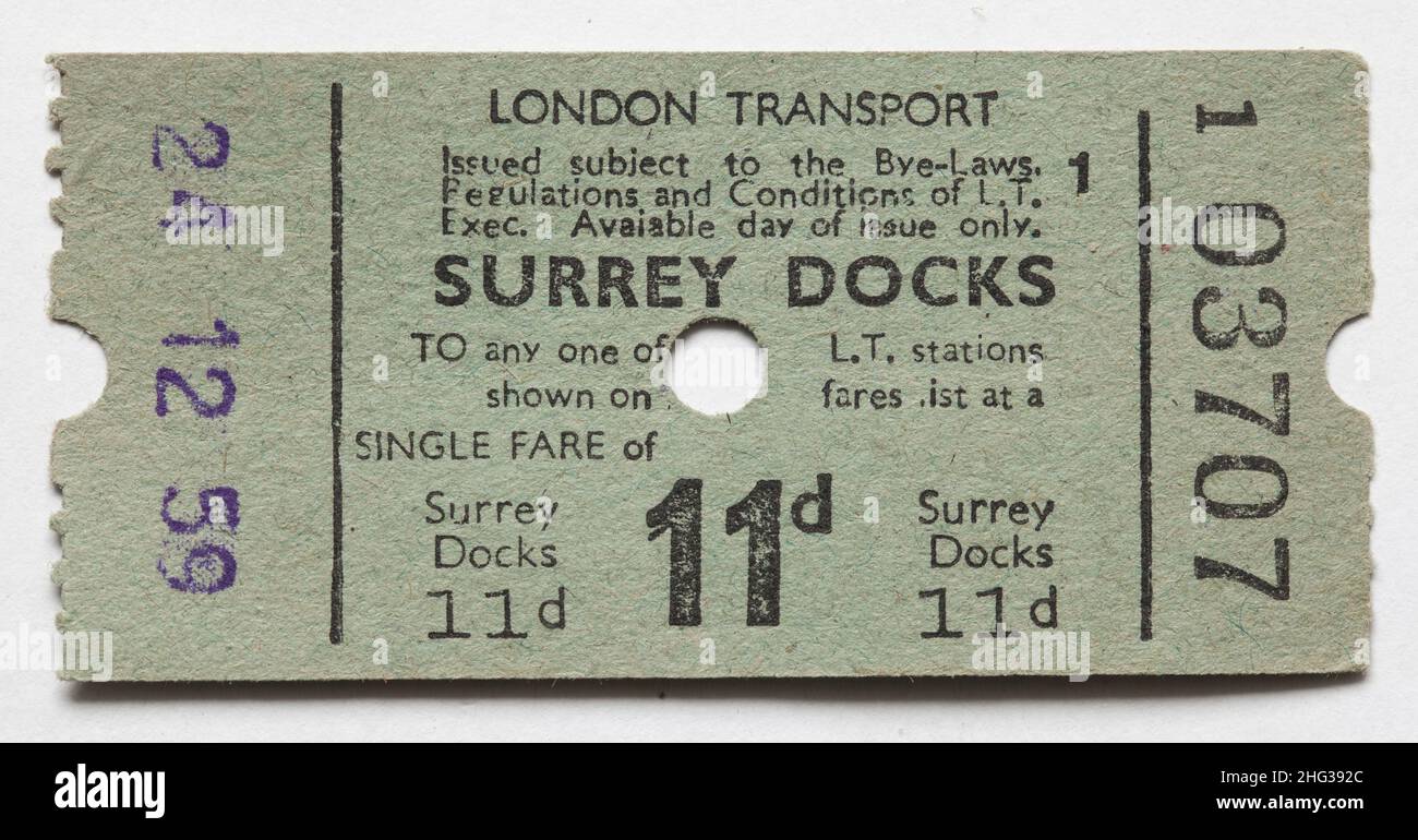 Vintage 1950s London Transport Railway Ticket Surrey Docks Stockfoto