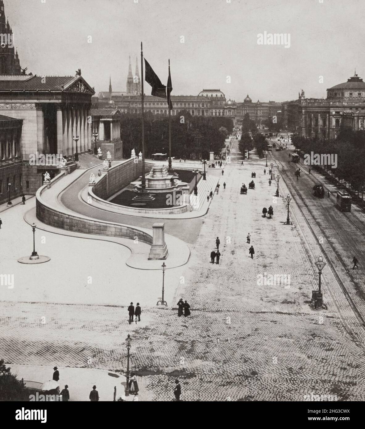 Vintage-Foto des Franzen-Rings, - gilt als eine der schönsten Straßen Europas, Wien, Österreich. 1902 Stockfoto