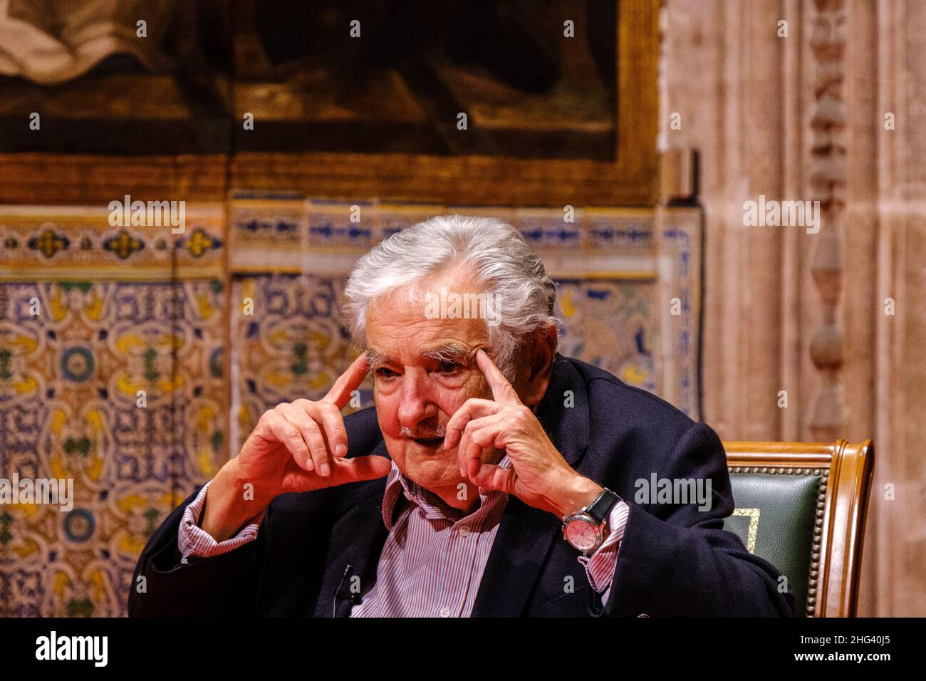 Valencia, Spanien; 4th. Februar 2020: Der ehemalige Präsident von Uruguay, José Mujica, wird während seines Besuchs in den Palau de la Generalitat Valenciana eingeladen Stockfoto