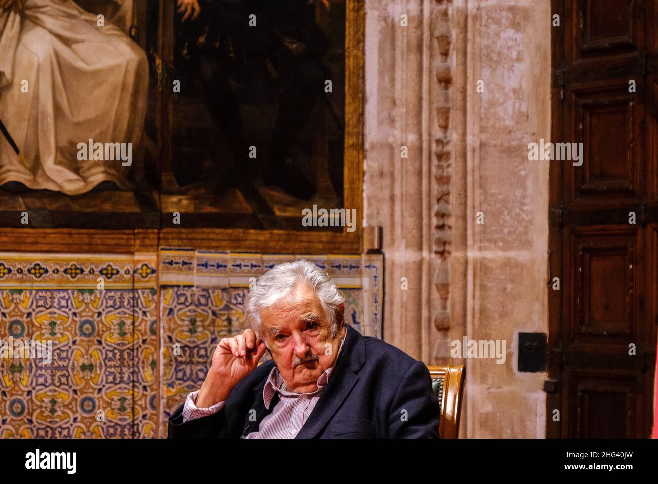 Valencia, Spanien; 4th. Februar 2020: Der ehemalige Präsident von Uruguay, José Mujica, wird während seines Besuchs in den Palau de la Generalitat Valenciana eingeladen Stockfoto