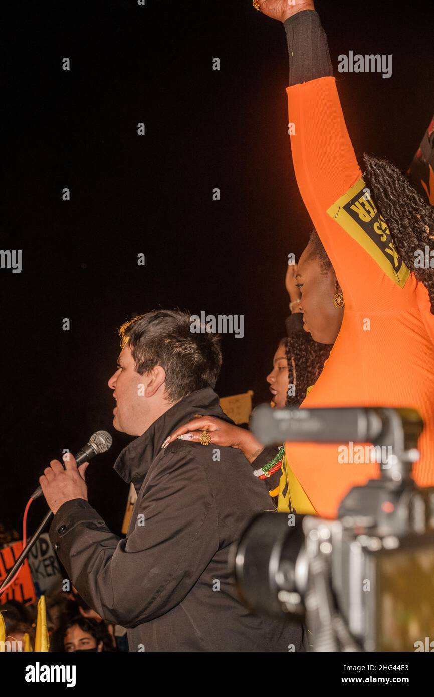 Tötet die Proteste des Gesetzentwurfs vom Samstag, um endlose Störungen außerhalb des Oberhauses zu verursachen, und sie stimmen derzeit über die Änderungen des PC ab Stockfoto