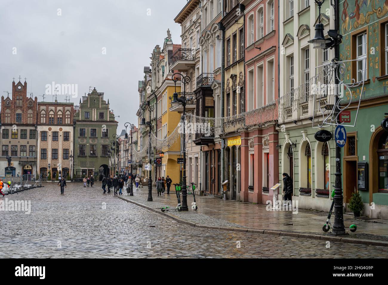 4. Januar 2021 - Poznan, Polen: Der Marktplatz in der Renaissance-Altstadt Stockfoto