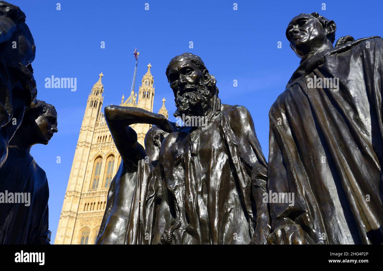 London, England, Großbritannien. Die Bürger von Calais (Auguste Rodin - 1889) in den Victoria Tower Gardens. Einer von vier Abgüssen des Originals in Calais, Frankreich, ins Stockfoto