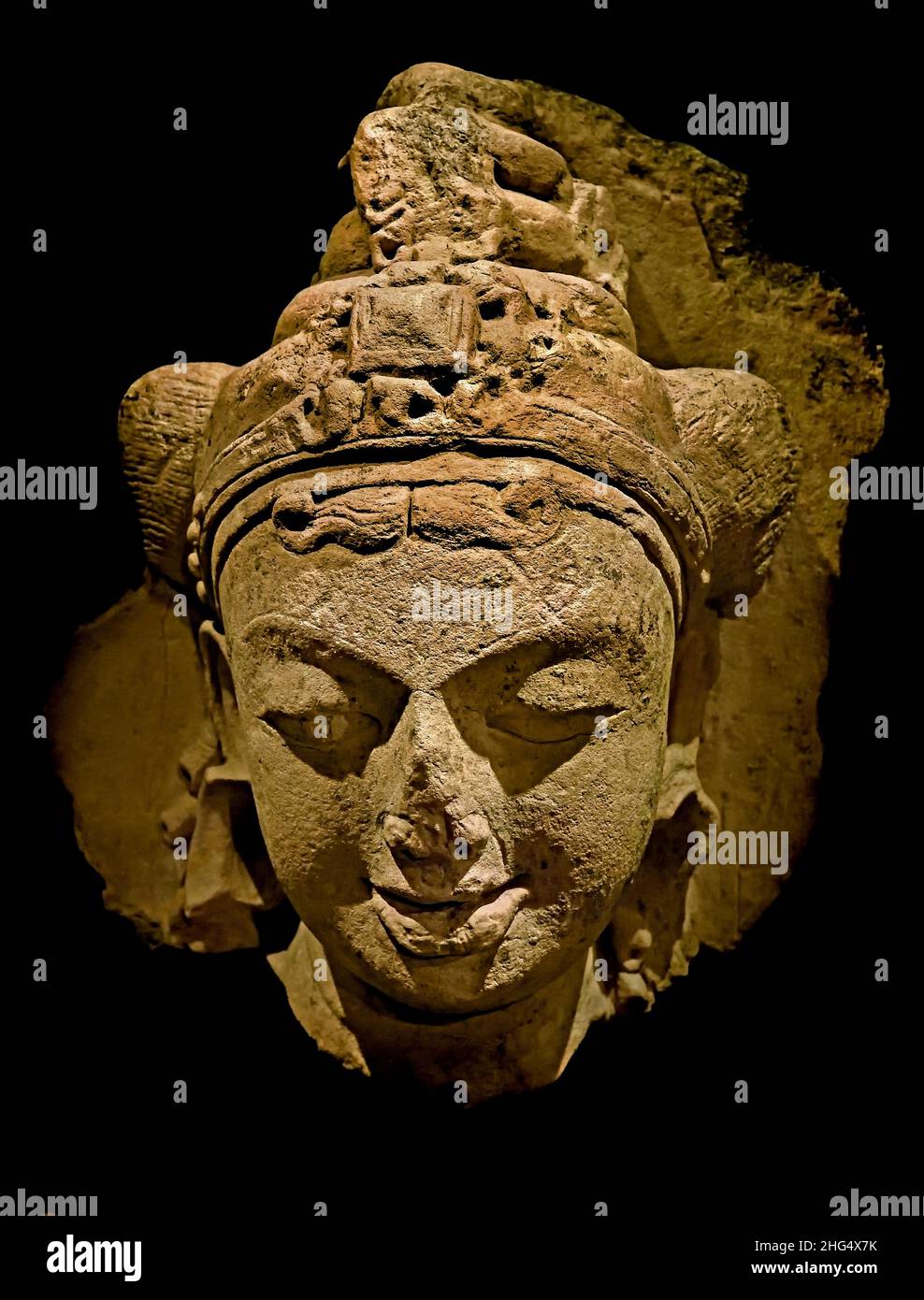 Kopf einer Göttin Nordindien, 6th Jahrhundert A.D. Indien, indisch, Steingut, Stockfoto