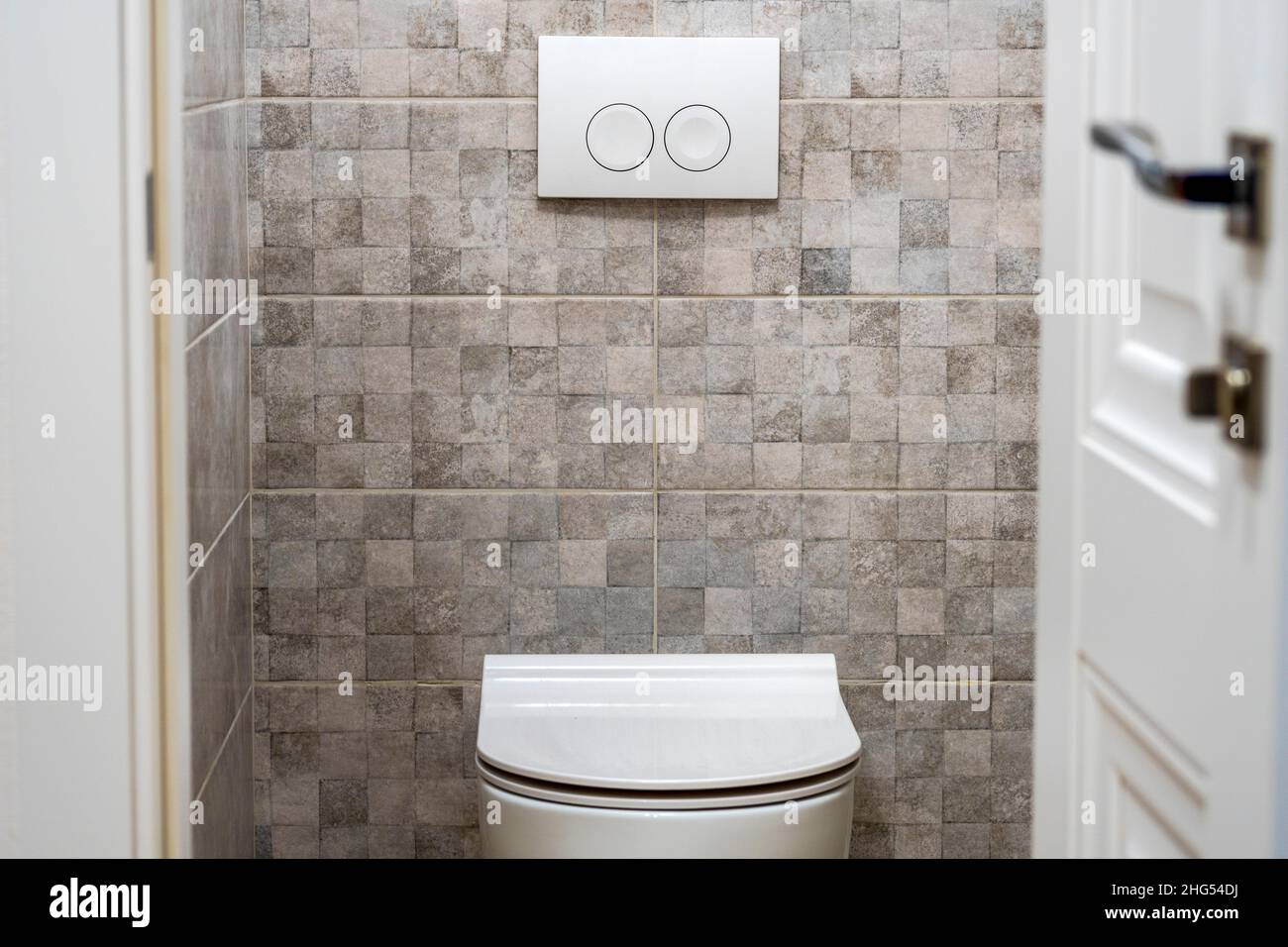 Badezimmer und Separate Toilette Stockfotos und -bilder Kaufen - Alamy