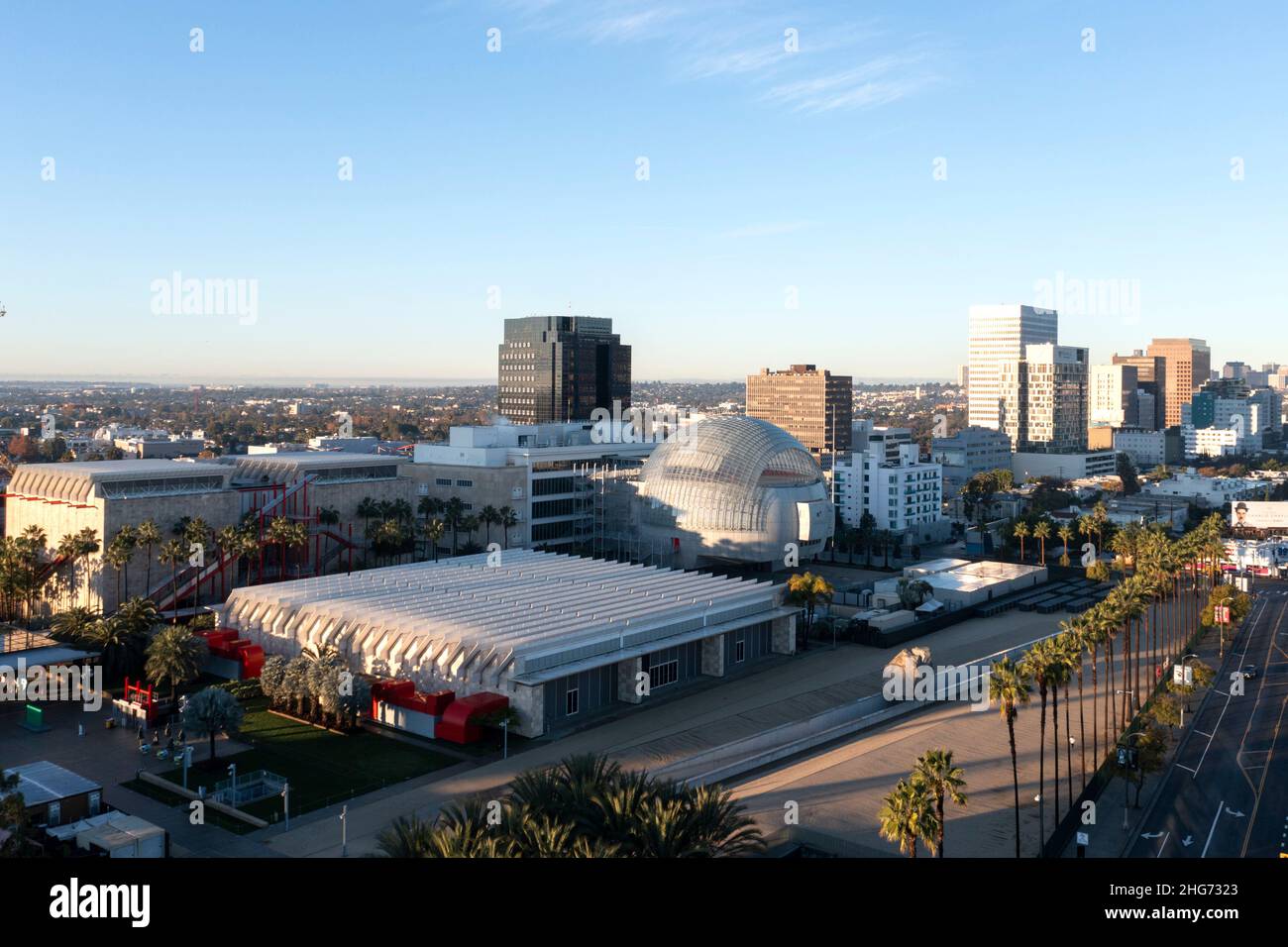 Blick auf das LACMA Los Angeles County Art Museum und das Academy Museum Stockfoto