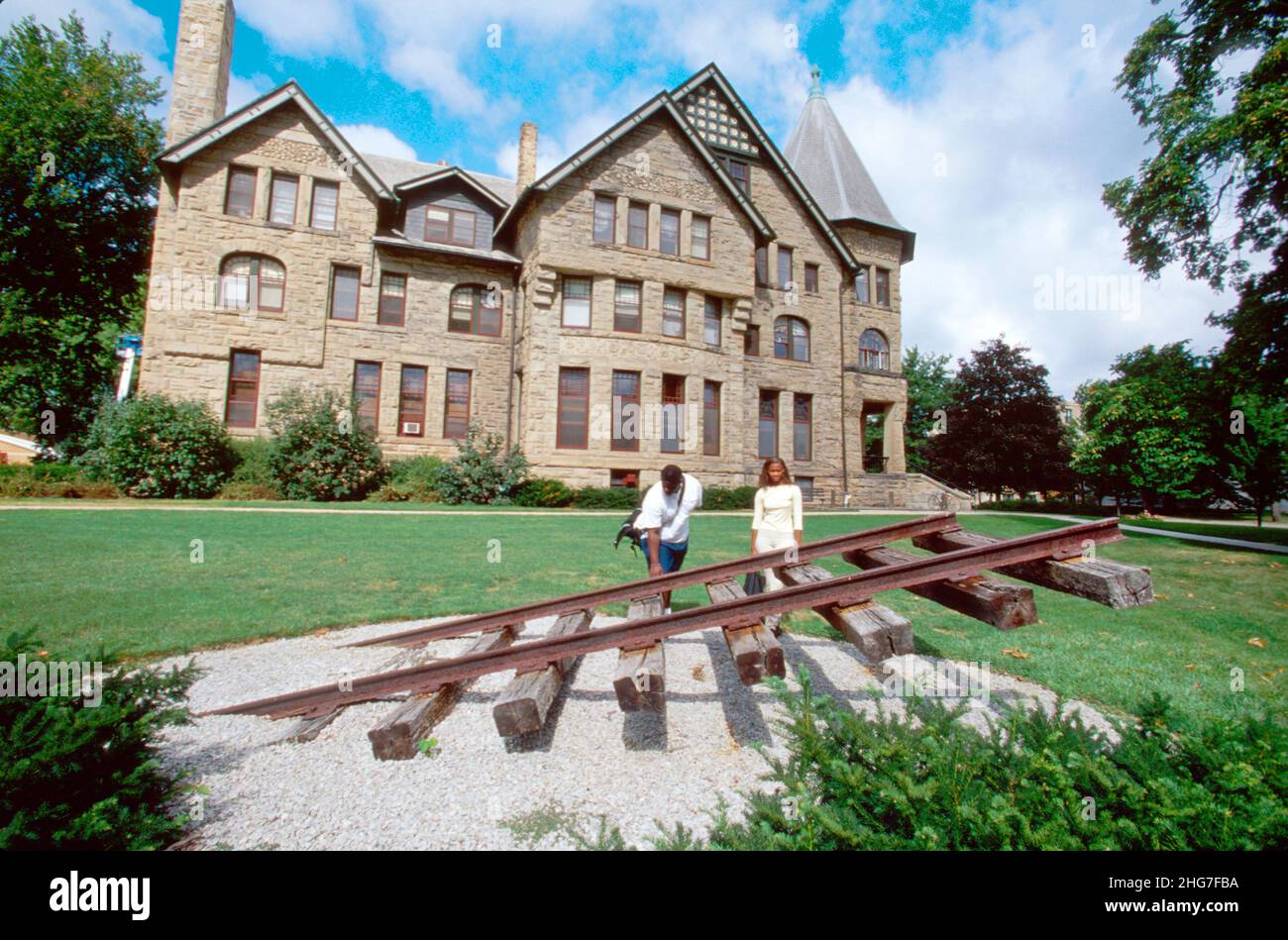 Ohio Oberlin College Underground Railroad Memorial, Studenten Talcott Hall Black African Africans, Teenager Teenager Jugendliche Jugendliche, Mädchen Mädchen Stockfoto