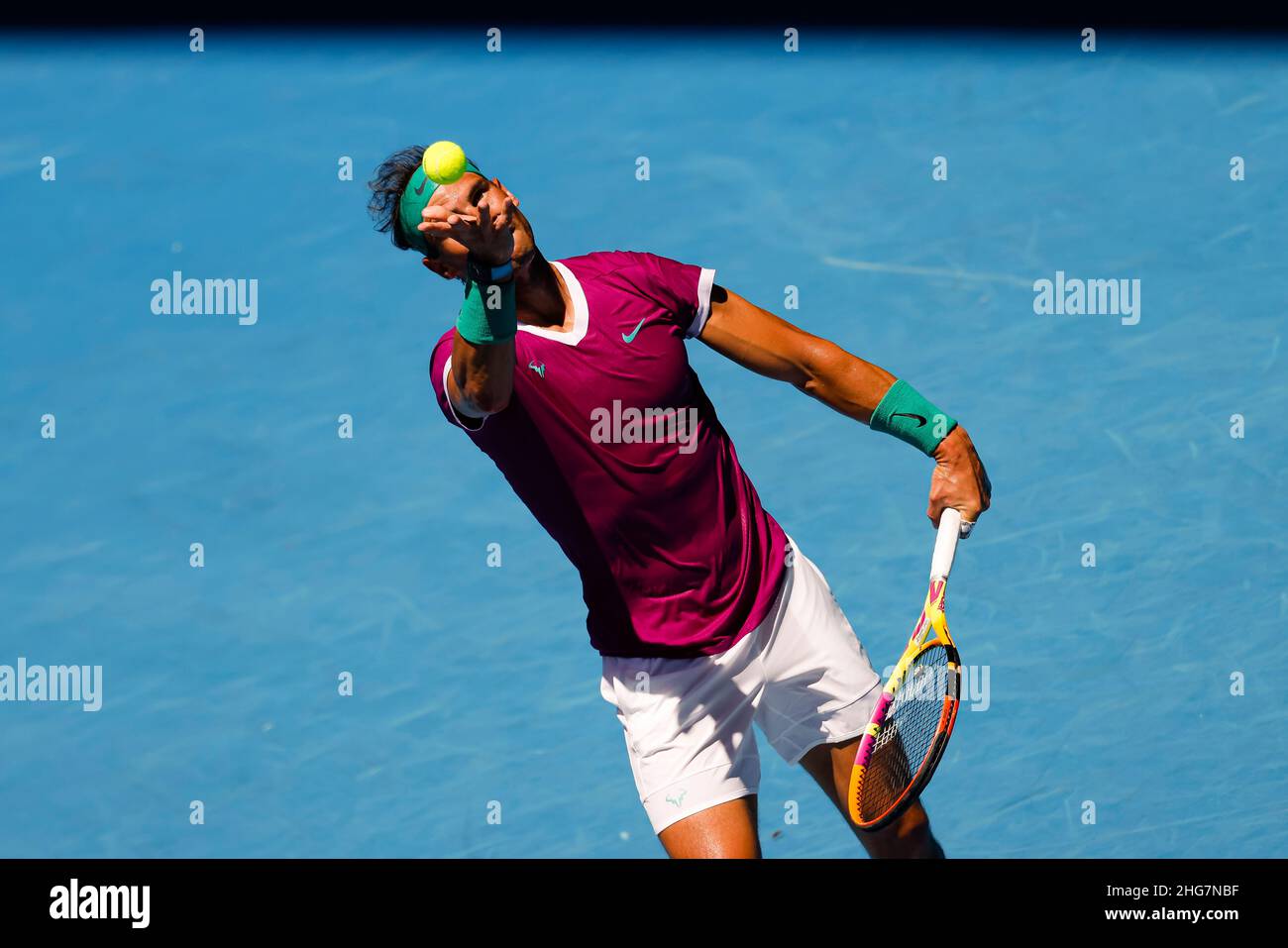 Melbourne, Australien. 19th Januar 2022. Tennis: Grand Slam - Australian Open, Herren-Singles, 2nd Runden, Nadal (Spanien) - Hanfmann (Deutschland): Rafael Nadal in Aktion. Quelle: Frank Molter/dpa/Alamy Live News Stockfoto