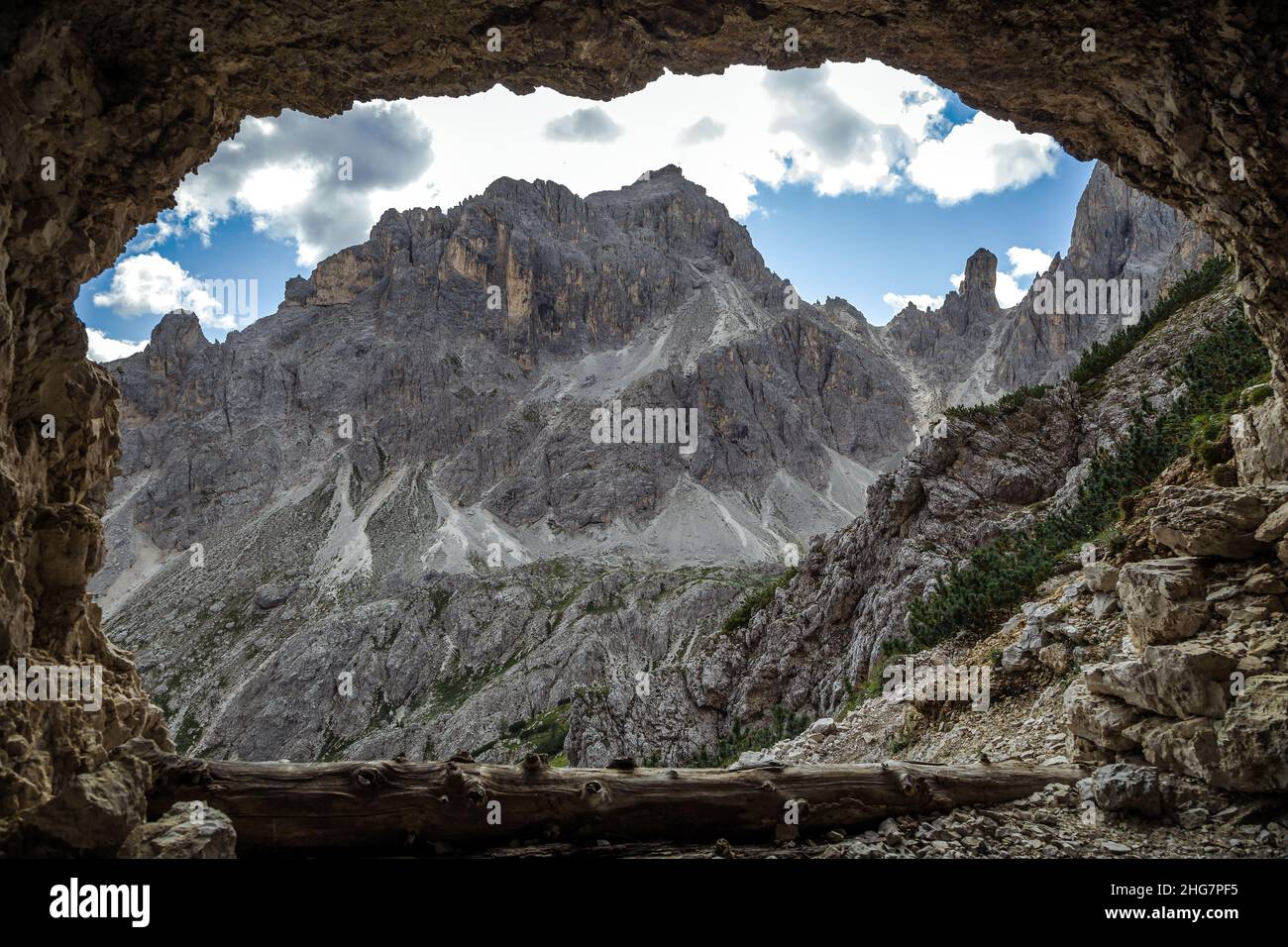 Cadini di Misurina Galerie auf Wanderbergweg, Trentino, Italien Stockfoto