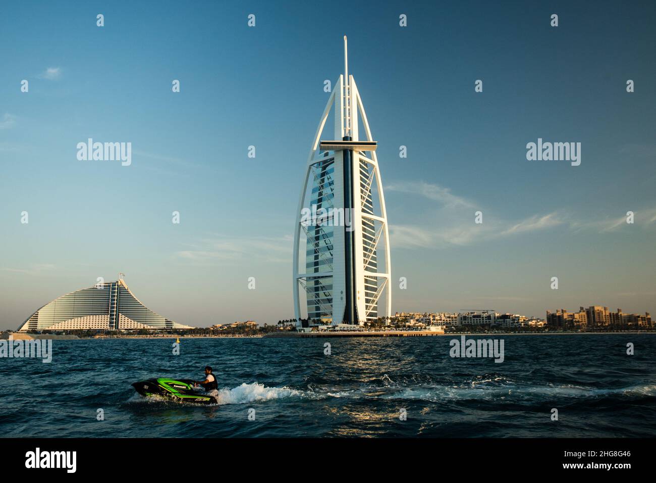 Dubai Marina Speedboat Tours in VAE. Stockfoto