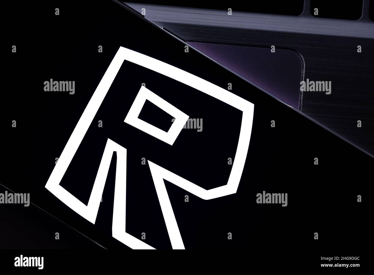 Roblox Editorial. Illustratives Foto für Nachrichten über Roblox - eine Online-Spielplattform und ein System zur Spieleerstellung Stockfoto