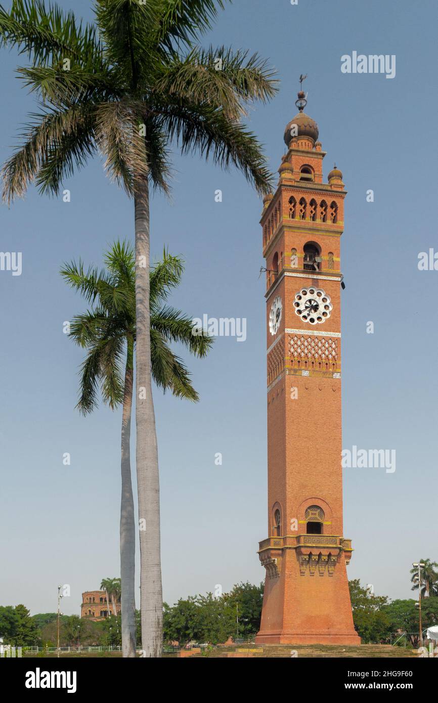 09 23 2005 Husainabad Clock Tower Victory Kolumnhis ein schönes Beispiel der britischen Architektur Lucknow ; Uttar Pradesh ; INDIEN Stockfoto