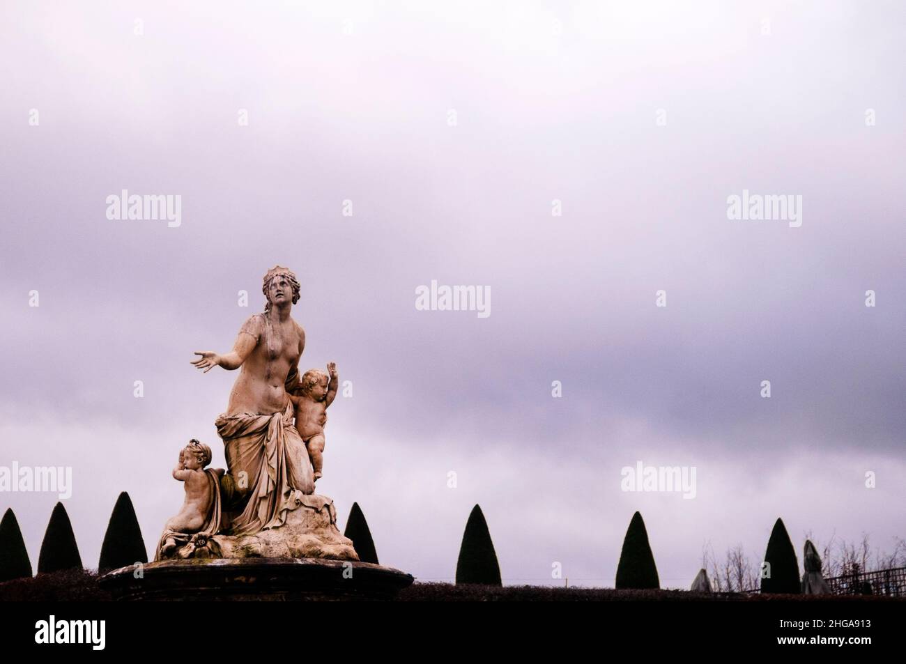 Die Göttin Latona und ihre Kinder im Freien Skulptur im
