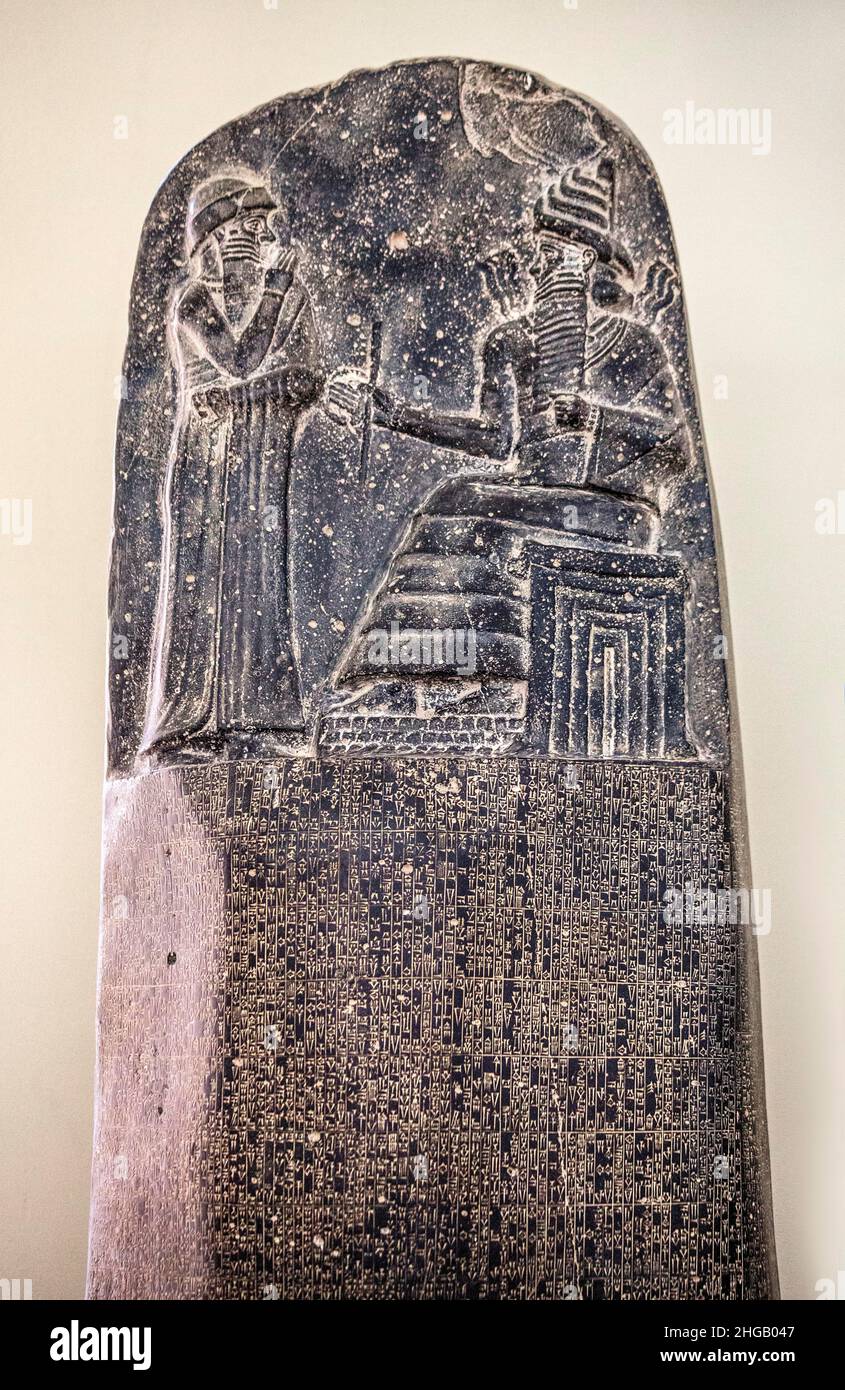Stele aus Stein, thronender Hammurabi mit Aufschrift zum Gesetzestext, Susa, Nationalmuseum des 18th. Jahrhunderts v. Chr., Teheran, Teheran, Iran Stockfoto