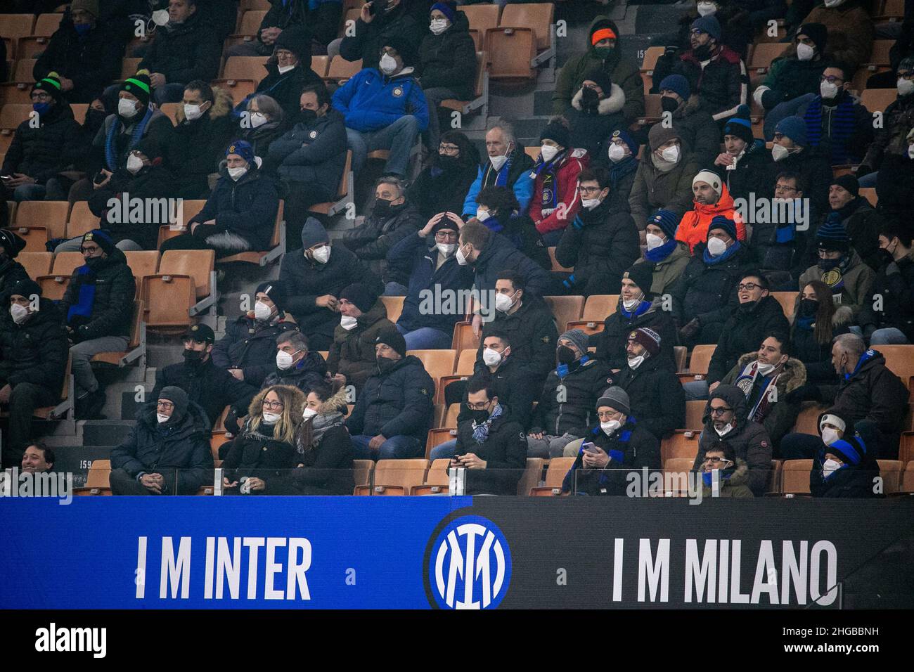 Mailand, Italien - 19 2022. januar - Inter-Empoli Coppa Italia - nur 5000 Fans wegen 19 Einschränkungen im Stadion zugelassen jeder sollte eine FFP2 Maske tragen.Quelle: Christian Santi/Alamy Live News Stockfoto