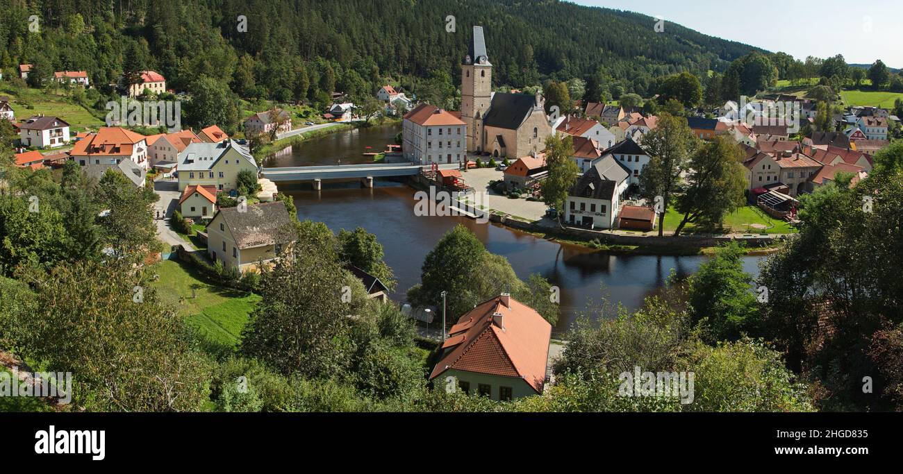 Ansicht von Rozmberk nad Vltavou aus dem Schloss, Südböhmische Region, Tschechische republik, Europa Stockfoto