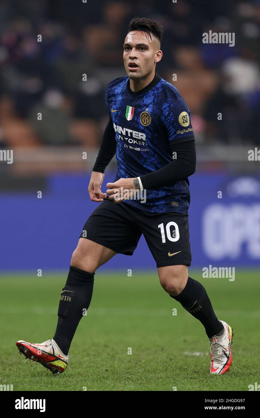 San Siro Stadion, Mailand, Italien, 19. Januar 2022, Lautaro Martinez (FC Internazionale) schaut während Inter - FC Internazionale gegen Empoli FC - Ital Stockfoto