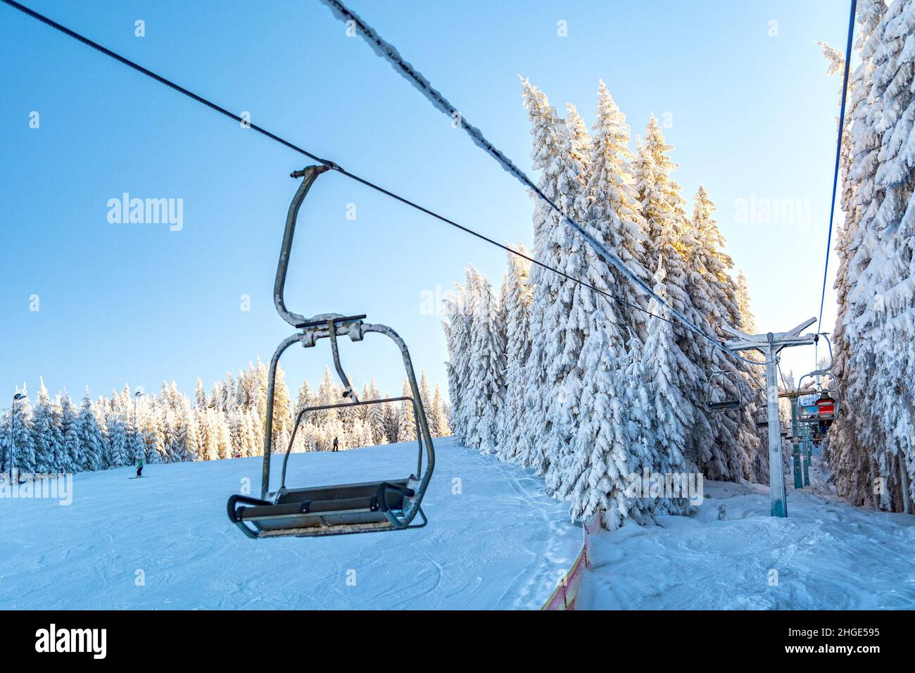 Winterlandschaft in Rumänien, Paltinis Skigebiet in Sibiu County, Karpaten Stockfoto