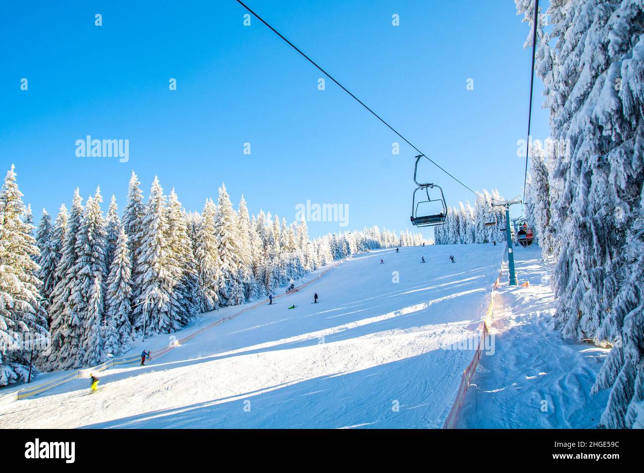 Winterlandschaft in Rumänien, Paltinis Skigebiet in Sibiu County, Karpaten Stockfoto