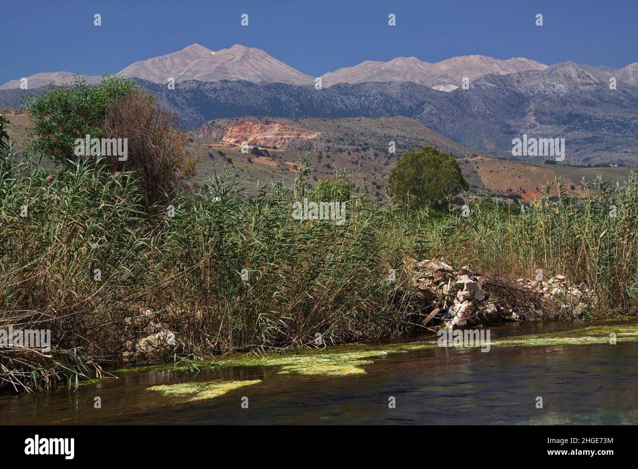 Landschaft am Kournas See auf Kreta in Griechenland, Europa Stockfoto