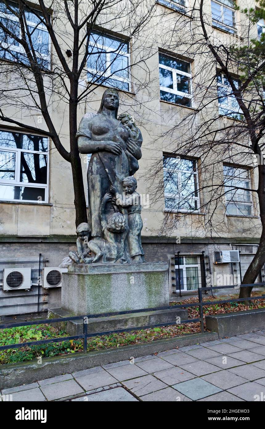 Außenansicht eines Fragments eines alten Krankenhauses für Infektionskrankheiten, Sofia, Bulgarien Stockfoto