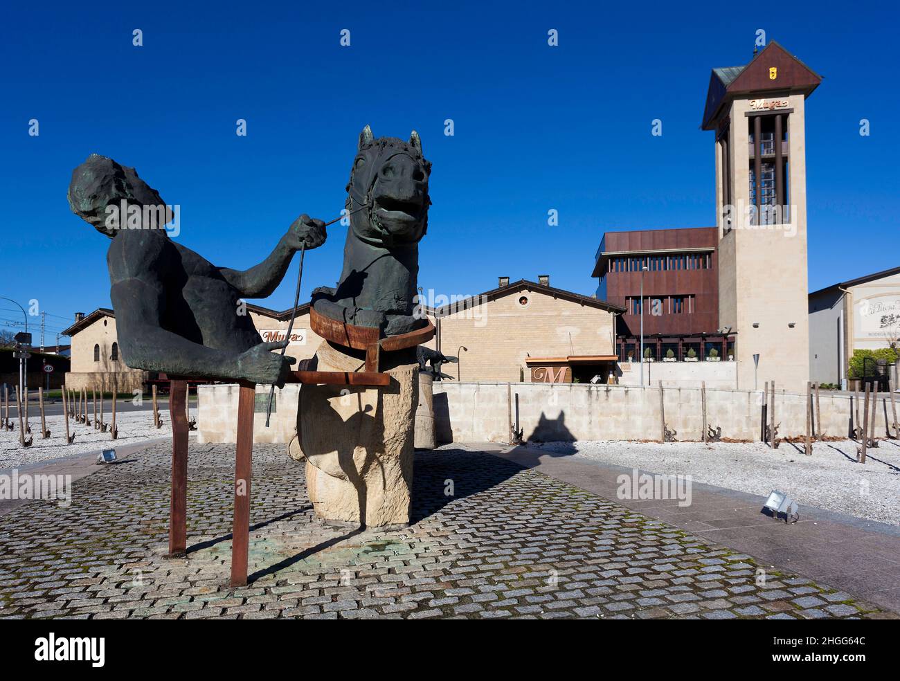 Skulptur im Bahnhofsviertel, Haro, La Rija, Spanien Stockfoto