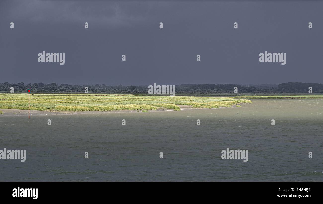 Saint Valery sur Somme, baie de Somme, Chenal et reflets dans l'Eau, Stockfoto