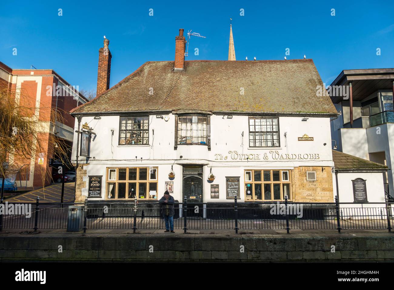 The Witch and Garderobe Public House Riverside North Lincoln City 2022 Stockfoto