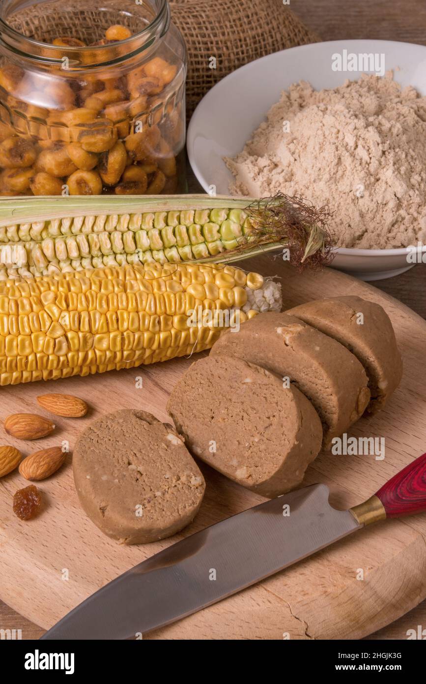 Gekneteter Gofio aus Weizen und Mais von den Kanarischen Inseln Stockfoto