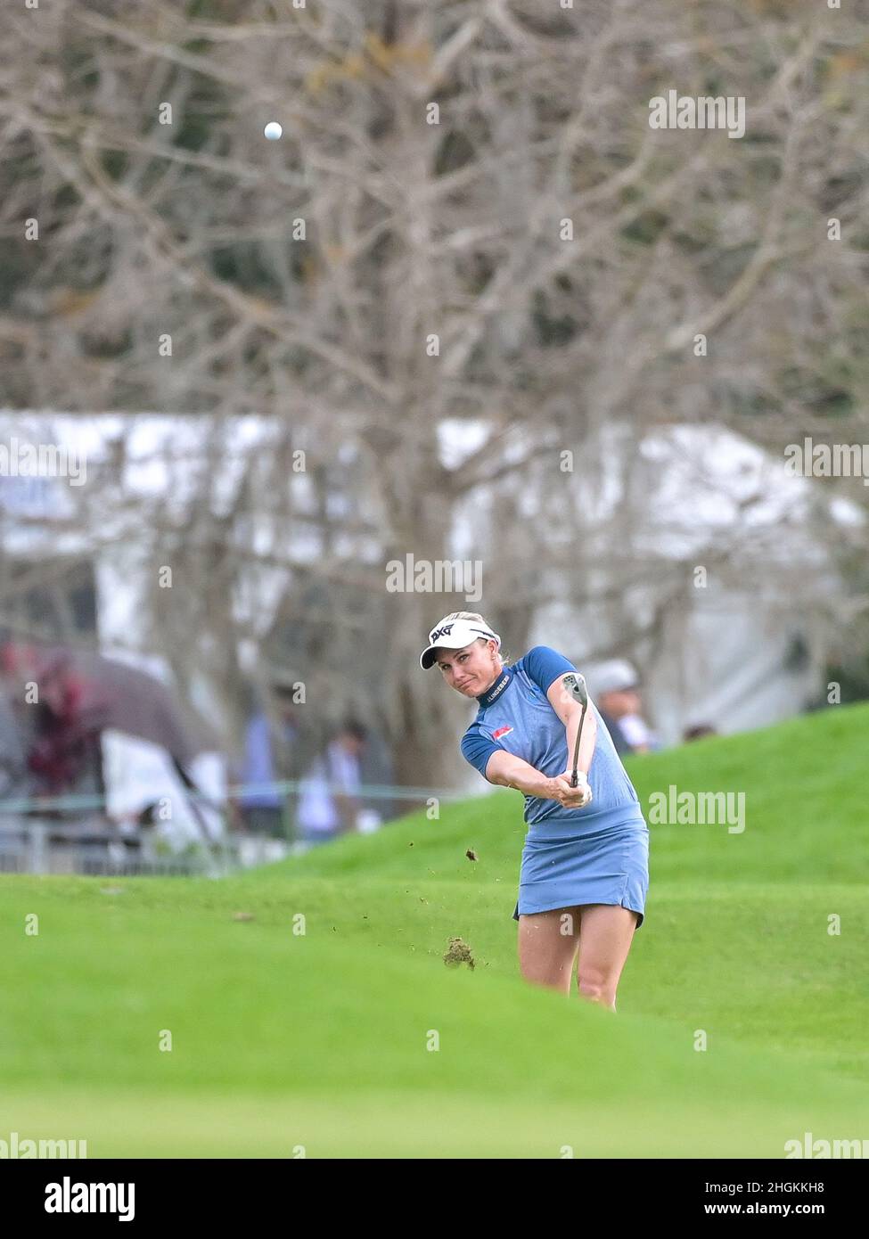 Orlando, FL, USA. 21st Januar 2022. Ryann O'Toole trifft auf das Fairway 18th während der 2nd-Runde des Hilton Grand Vacations Tournament of Champions, die im Lake Nona Golf & Country Club in Orlando, Florida, stattfand. Romeo T Guzman/CSM/Alamy Live News Stockfoto