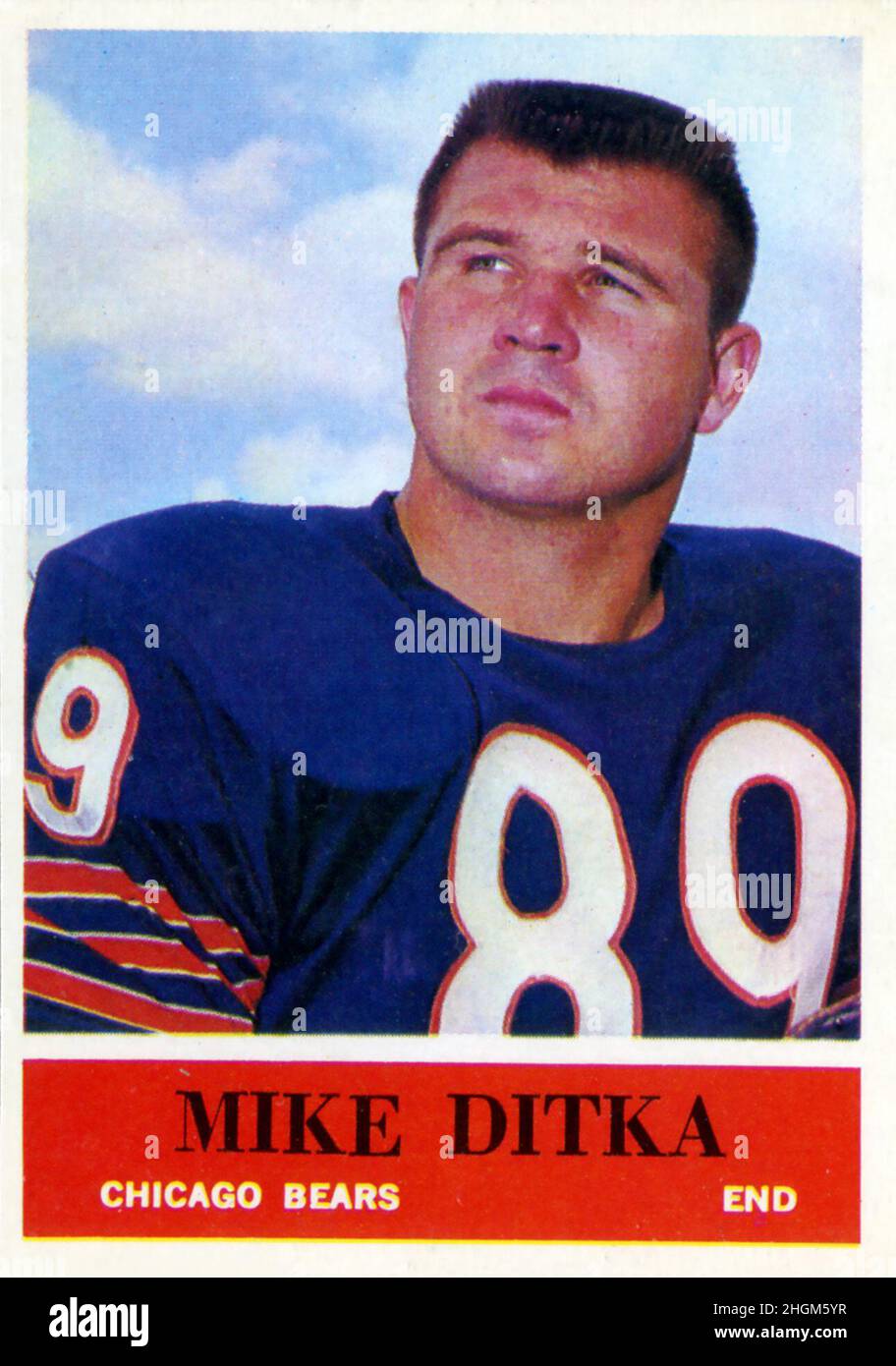 Eine Fußballkarte von Philadelphia Gum aus dem Jahr 1964, auf der Mike Ditka mit den Chicago Bears abgebildet ist. Stockfoto