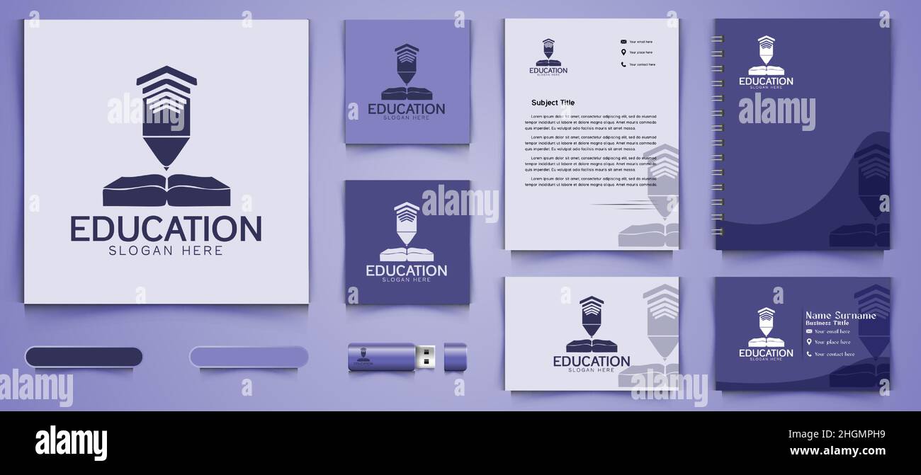 Stapel von Buch, Pre-School-Logo und Business Branding Vorlage Designs Inspiration isoliert auf weißem Hintergrund Stock Vektor