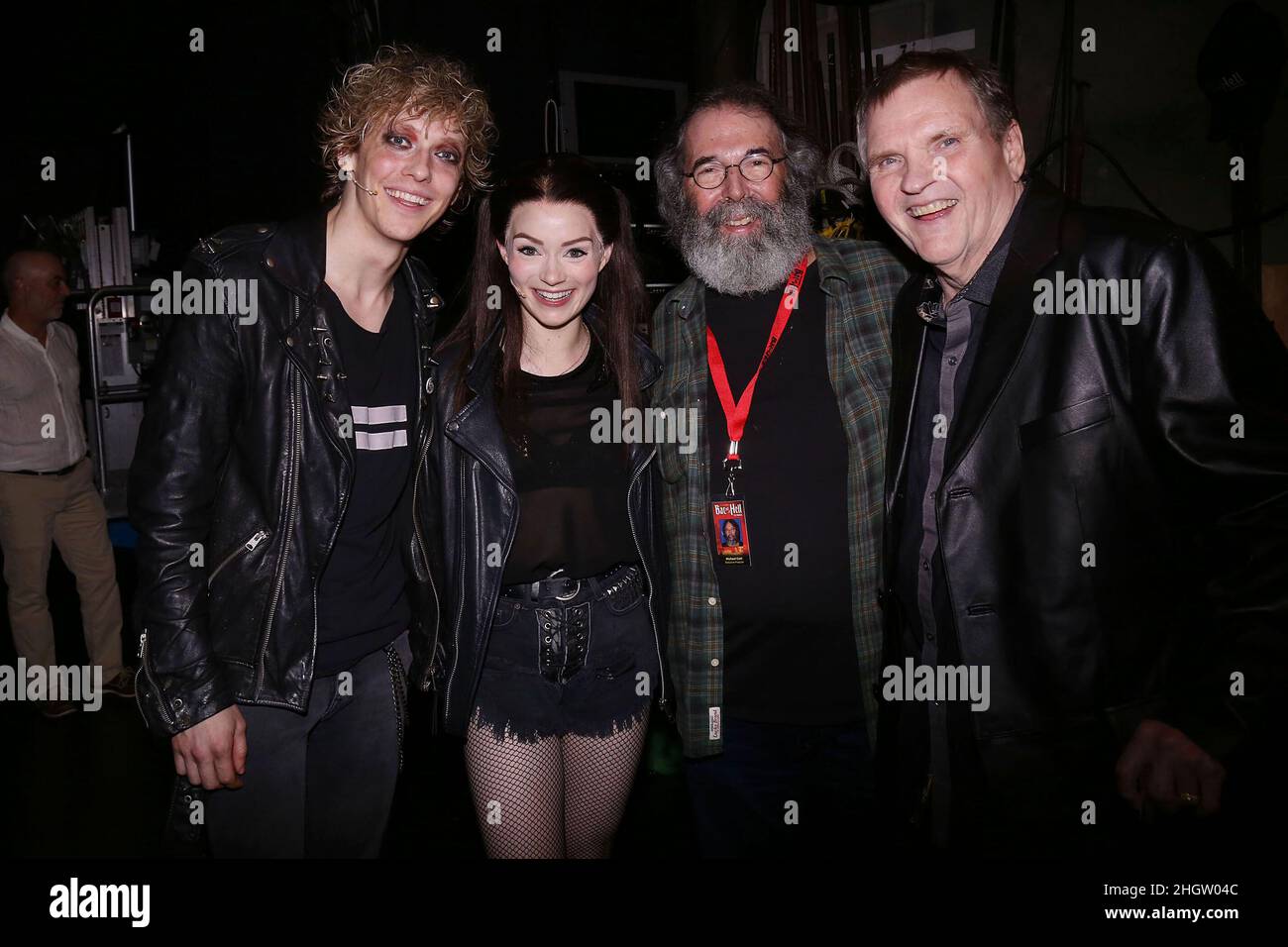 New York, NY, USA. 20th August 2022. Andrew Polec, Christina Bennington, Michael Cohl und Meat Loaf backstage im bat Out of Hell The Musical, das am 20. August 2019 im New York City Center in New York City stattfand. Quelle: Joseph Marzullo/Media Punch/Alamy Live News Stockfoto