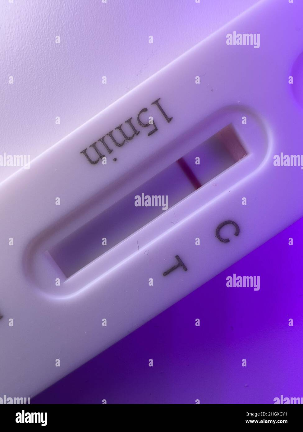 Covid 19 Antigen Schnelltest mit negativem Ergebnis Stockfotografie Alamy