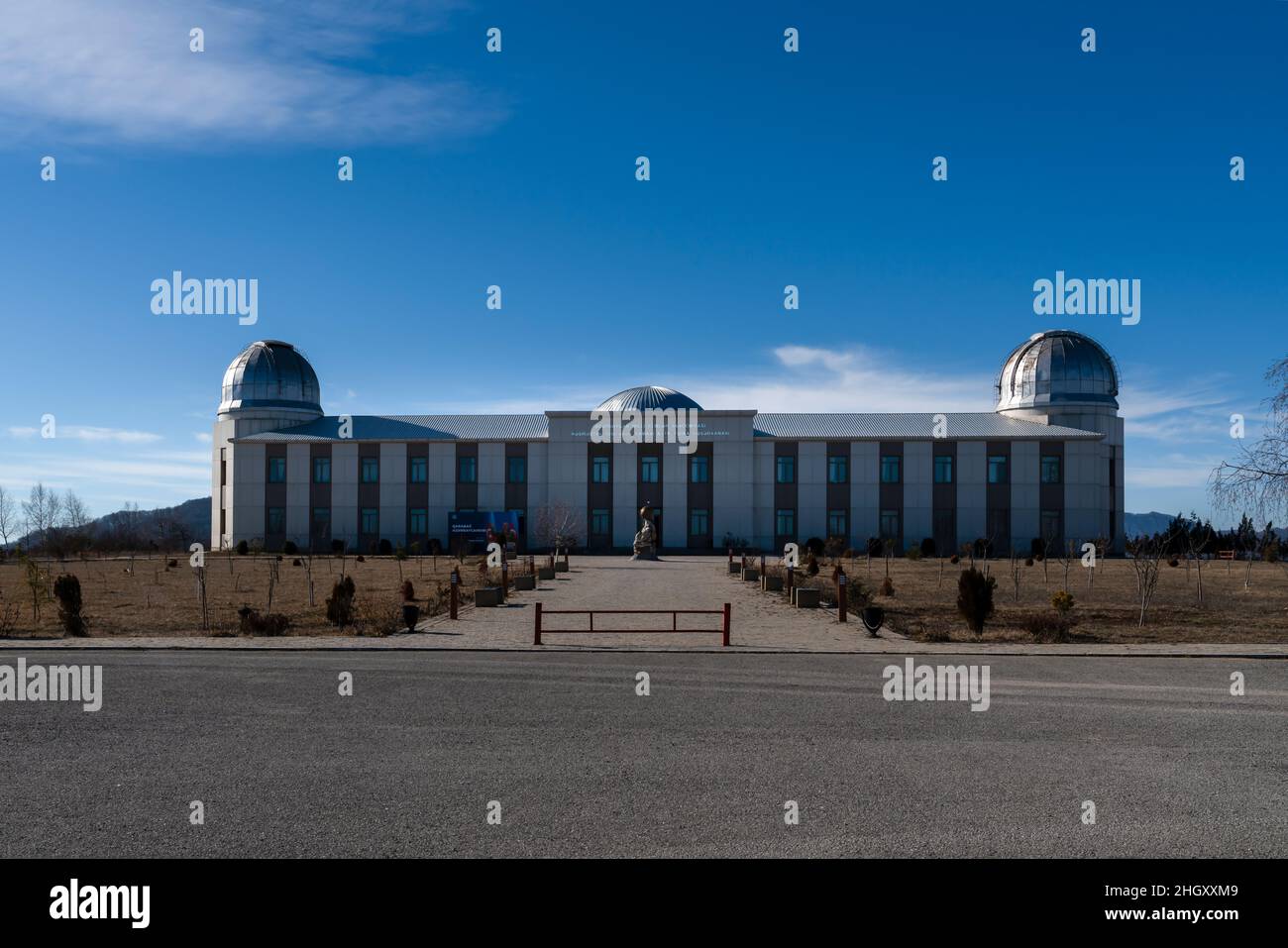 Shamakhi, Aserbaidschan - Januar 07 2022- Shamakhy Astrophysical Observatory Building. Stockfoto