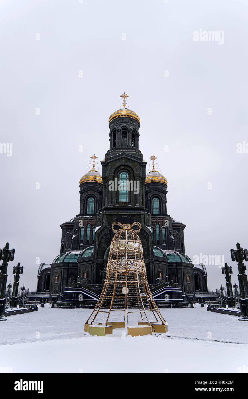 Haupttempel der russischen Streitkräfte im Patriot-Park. Schöne orthodoxe Kirche im Winter Stockfoto Haupttempel der russischen Streitkräfte im Patriot-Park. Schöne orthodoxe Kirche im Winter Stockfoto