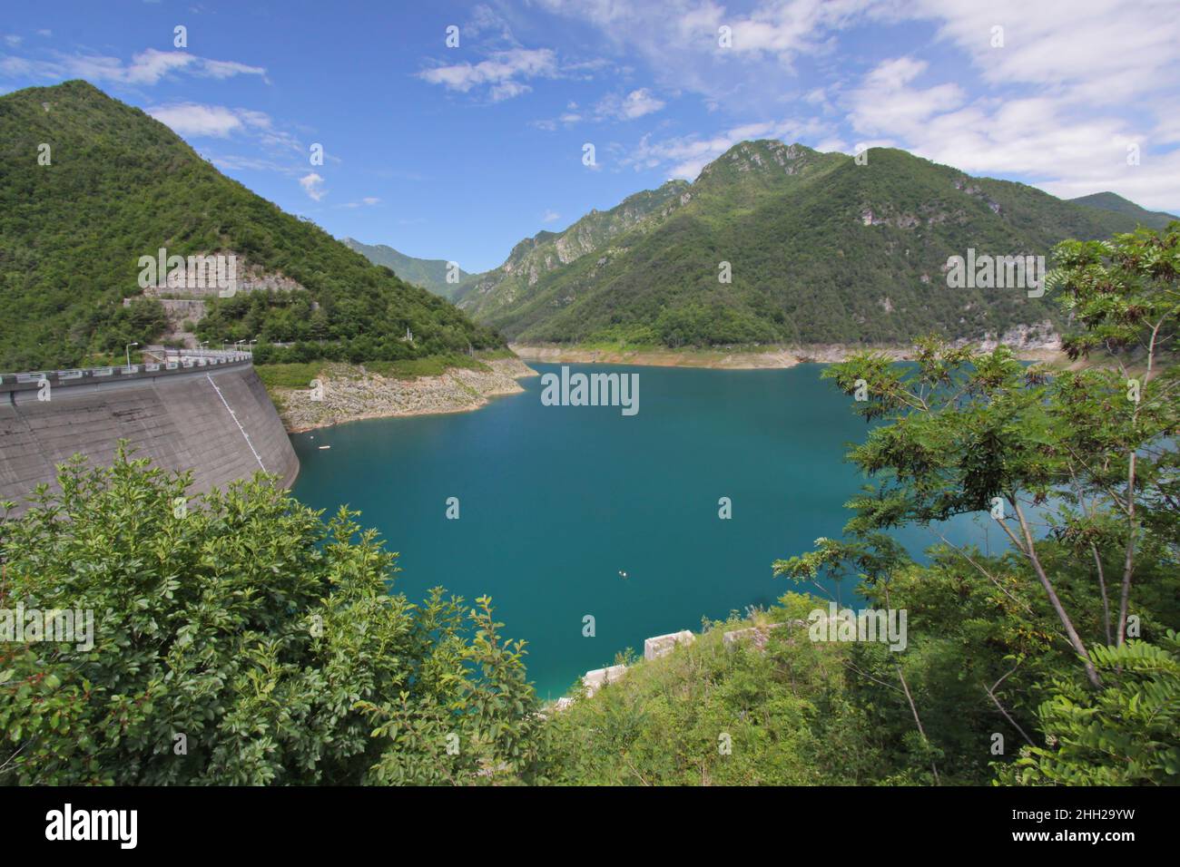 Staudamm am Lago di Valvestino in Italien, Europa Stockfoto
