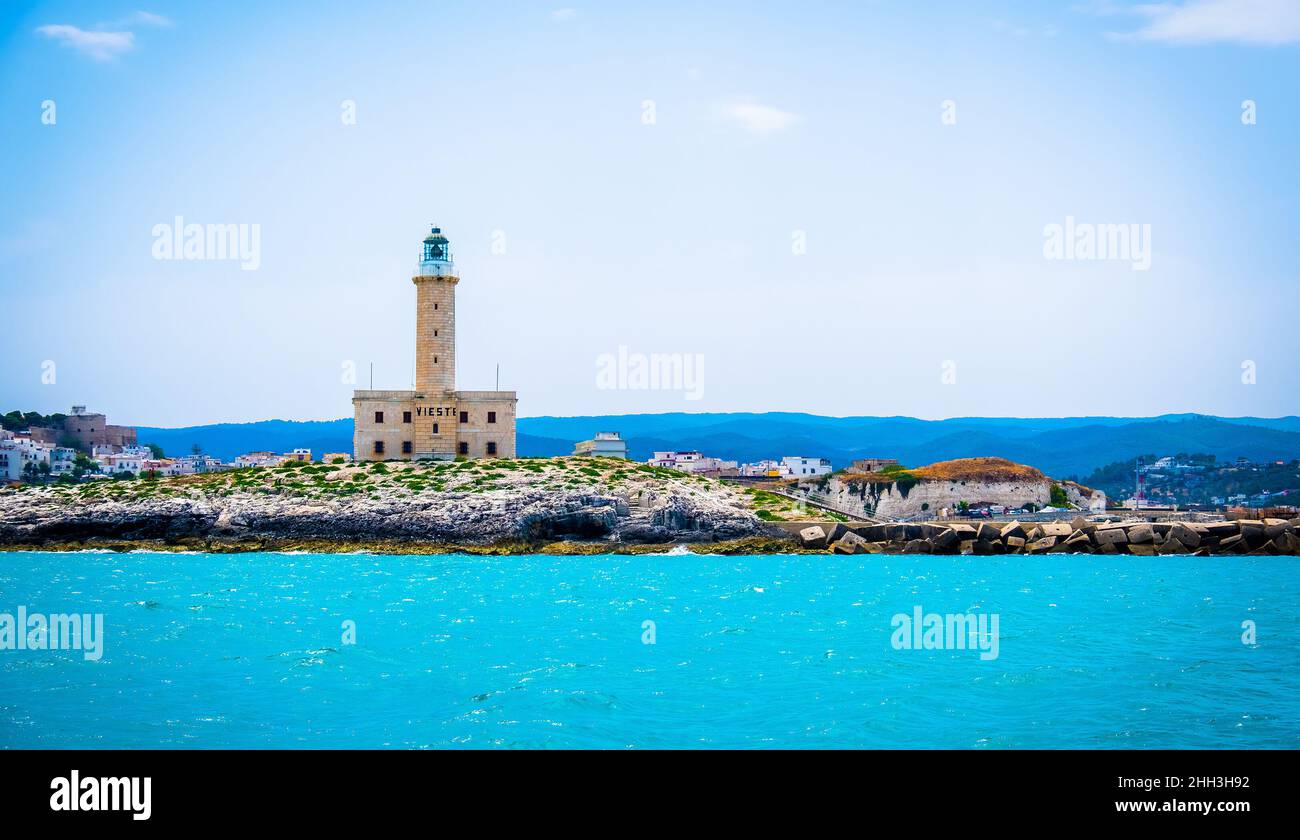 Vieste Leuchtturm von Gargano - Apulien Region Süditalien - malerische Küstendorf Stockfoto